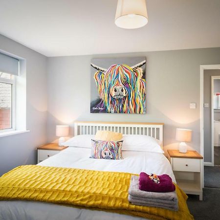 Hunters Lodge Exeter, Free Parking, Country Views, Great Wi-Fi, Large Garden Poltimore Экстерьер фото