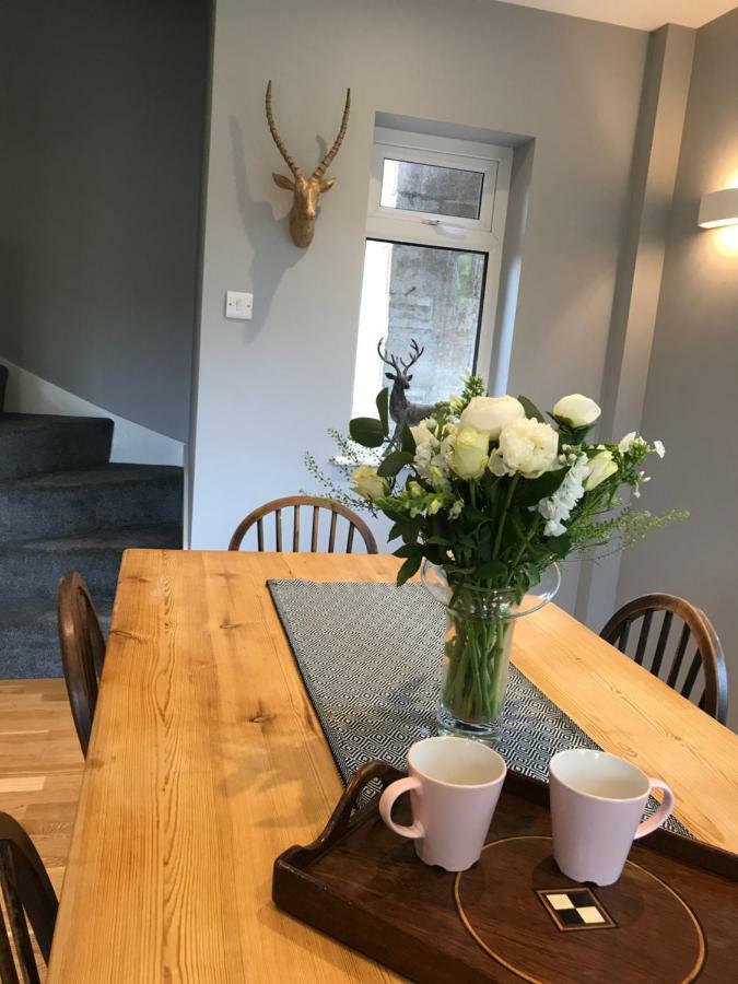 Hunters Lodge Exeter, Free Parking, Country Views, Great Wi-Fi, Large Garden Poltimore Экстерьер фото